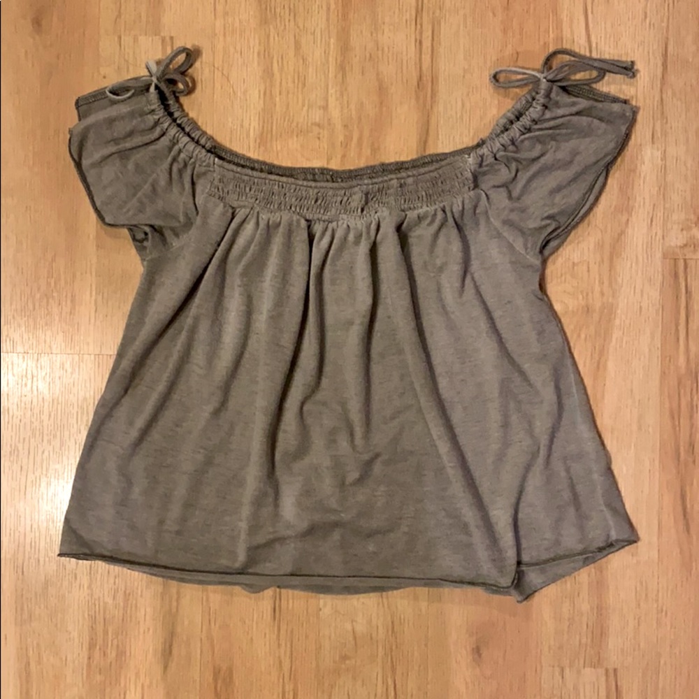 Cropped Tee